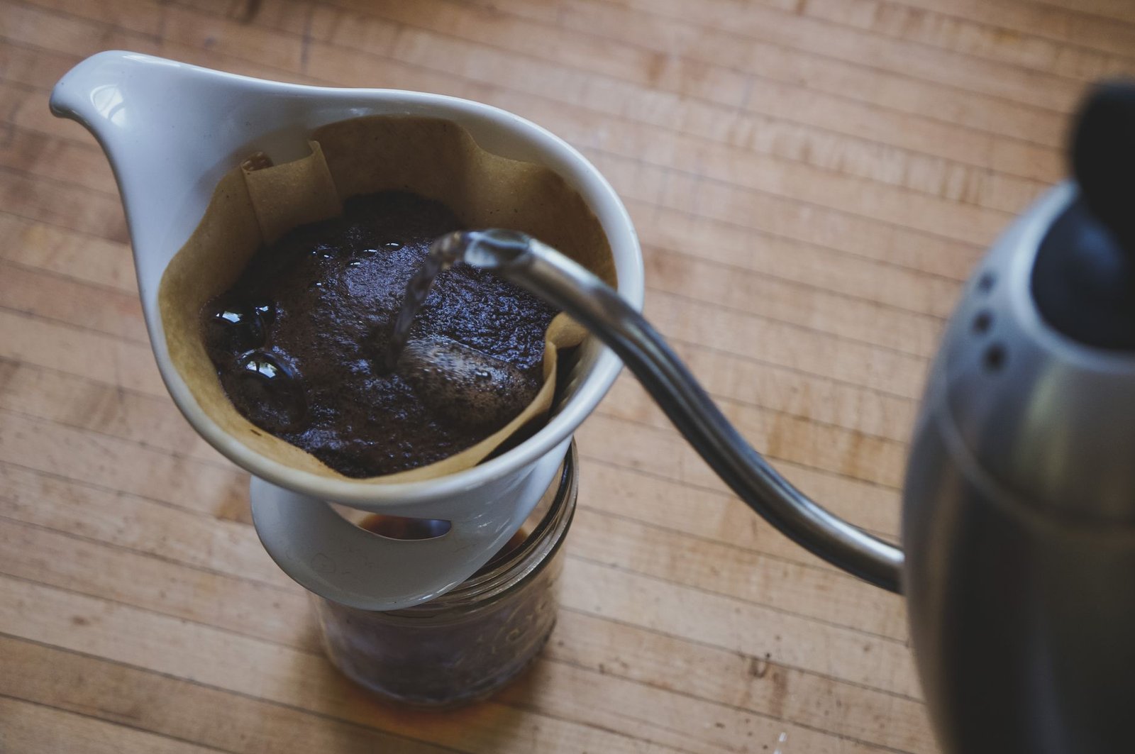Fresh coffee from a descaled machine